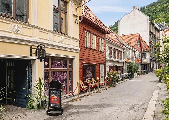 Bryggen // Floyen Living