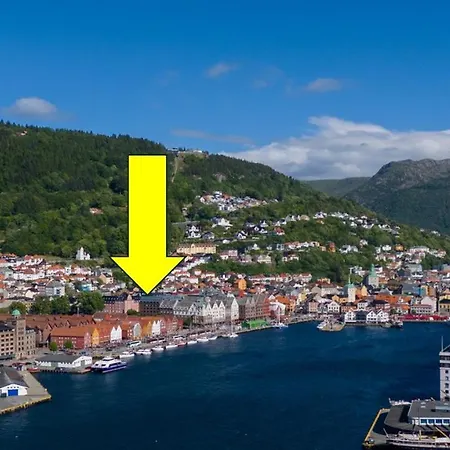 Daire Bryggen // Floyen Living Bergen