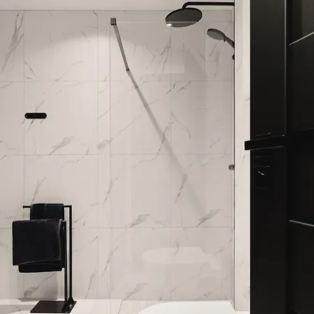 Bryggen // Floyen Living شقة برغن