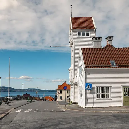 Bryggen // Floyen Living * Bergen