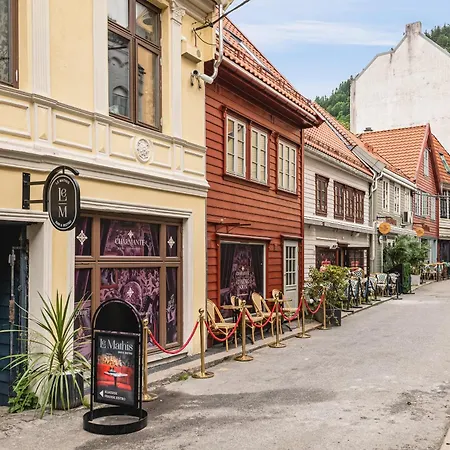 Bryggen // Floyen Living