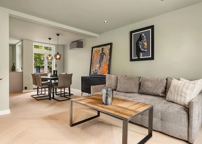 Bryggen // Floyen Living 아파트